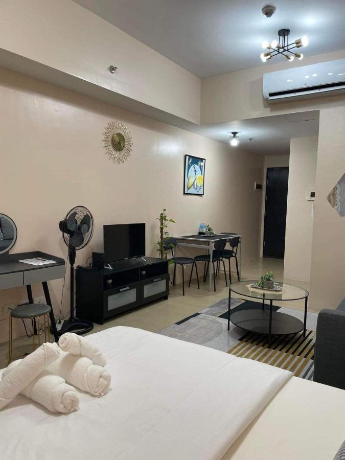 Studio Condo Building 81 Newport Boulevard مانيلا المظهر الخارجي الصورة