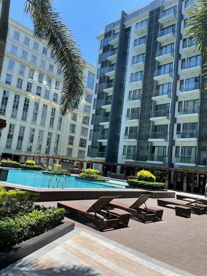 Studio Condo Building 81 Newport Boulevard مانيلا المظهر الخارجي الصورة